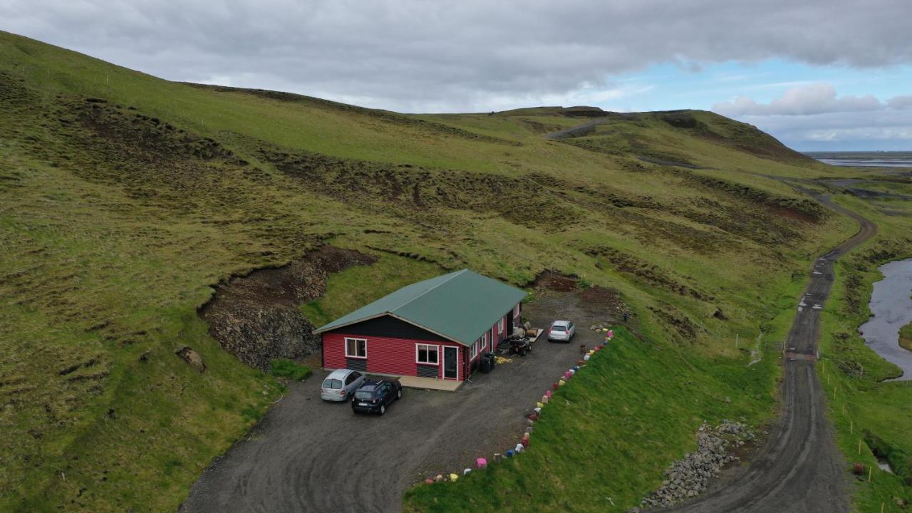 Valkyrie Guesthouse - 1Km From Seljalandsfoss Hvolsvollur Exterior photo