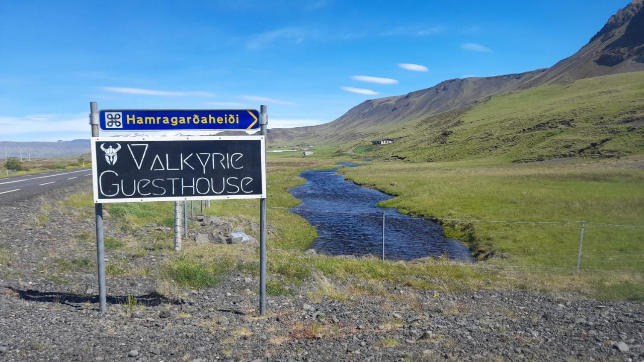 Valkyrie Guesthouse - 1Km From Seljalandsfoss Hvolsvollur Exterior photo